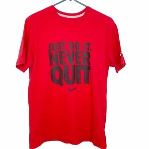 Nike Red Graphic Tee Men’s Medium Reg Fit